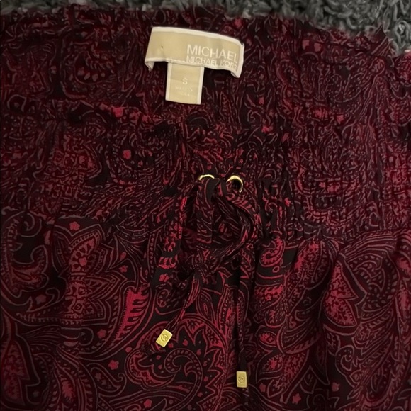 MICHAEL Michael Kors Red Smocked Tie Front Long Sleeve Blouse - Picture 2 of 3